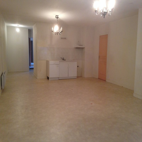 Offres de location Appartement Thenon 24210