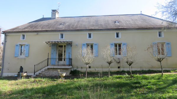 Offres de location Maison Saint-Pantaly-d'Ans 24640