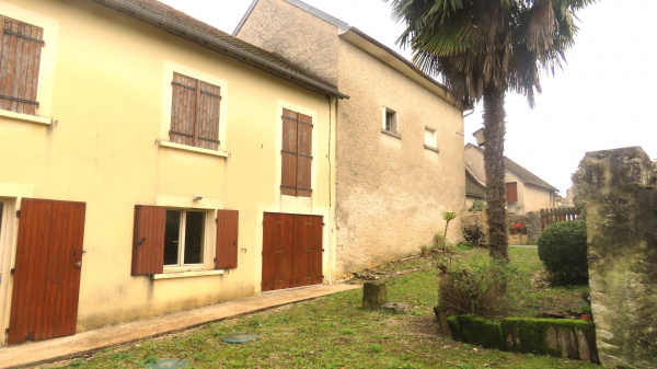 Offres de vente Maison de village Saint-Raphaël 24160