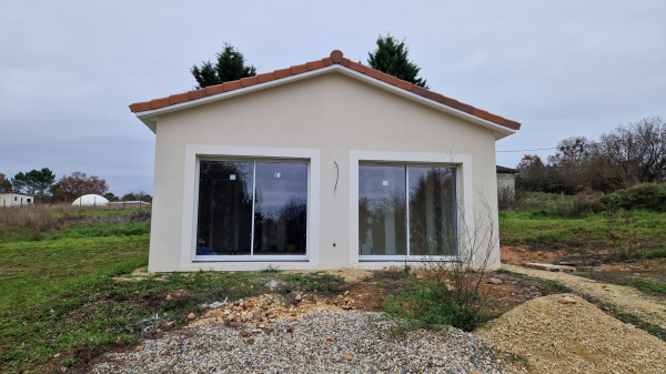 Offres de vente Maison Saint-Pierre-de-Chignac 24330