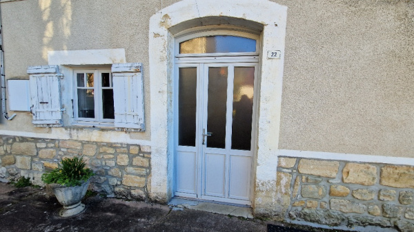 Offres de location Appartement Hautefort 24390